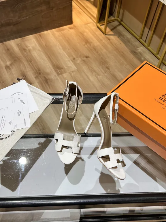 Hermes Shoe 